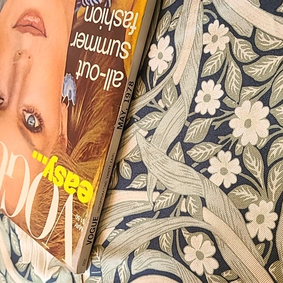 Vintage Vogue Magazine May 1978 - Picture 2 of 4